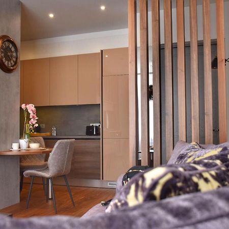 Blaumana Residence Apartment In Riga Center Екстер'єр фото